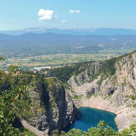 Gorgeous In Σπίτι διακοπών Imotski